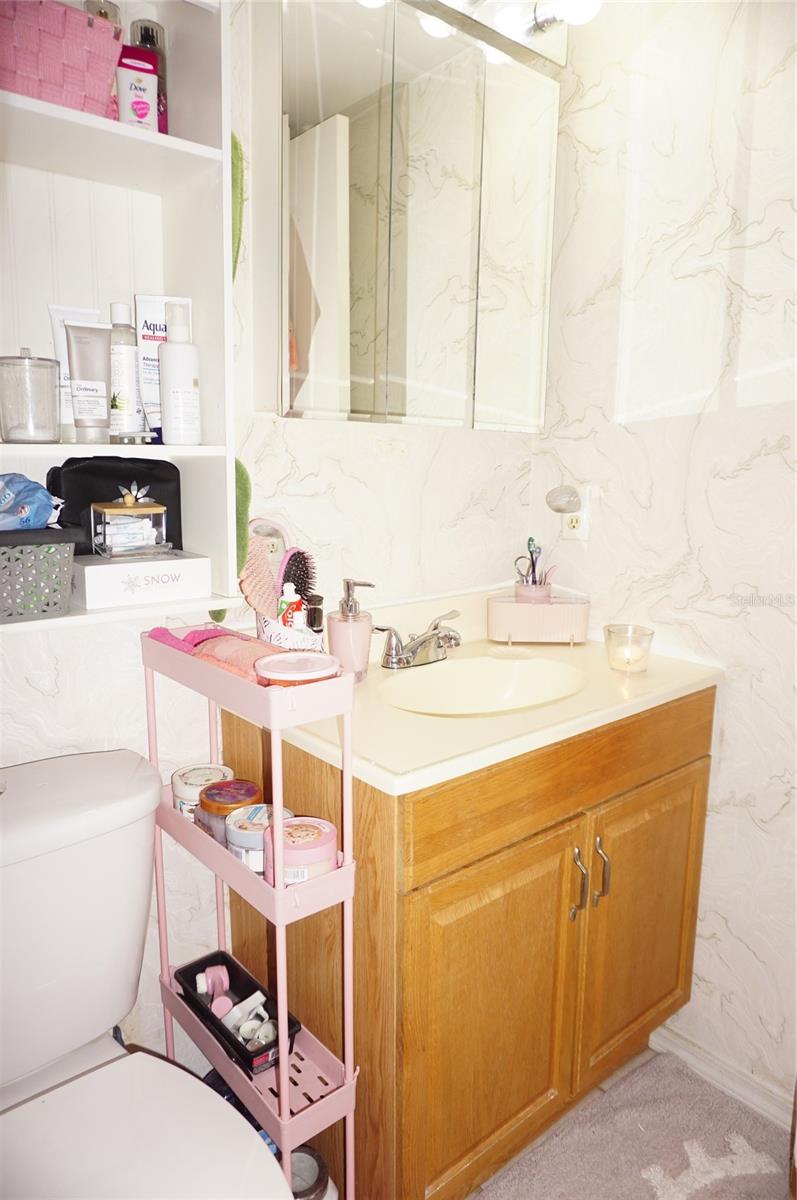 W7881868 Property Photo