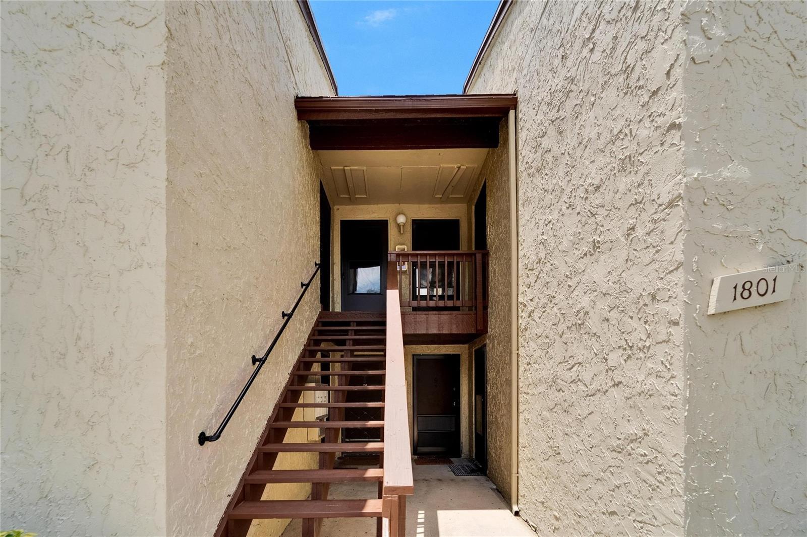 TB8462113 Property Photo