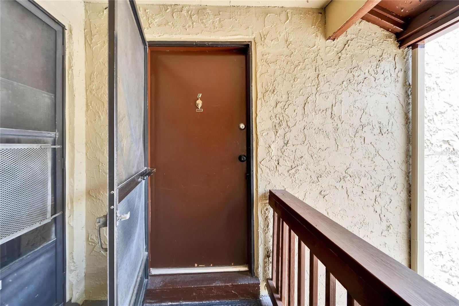 TB8462113 Property Photo