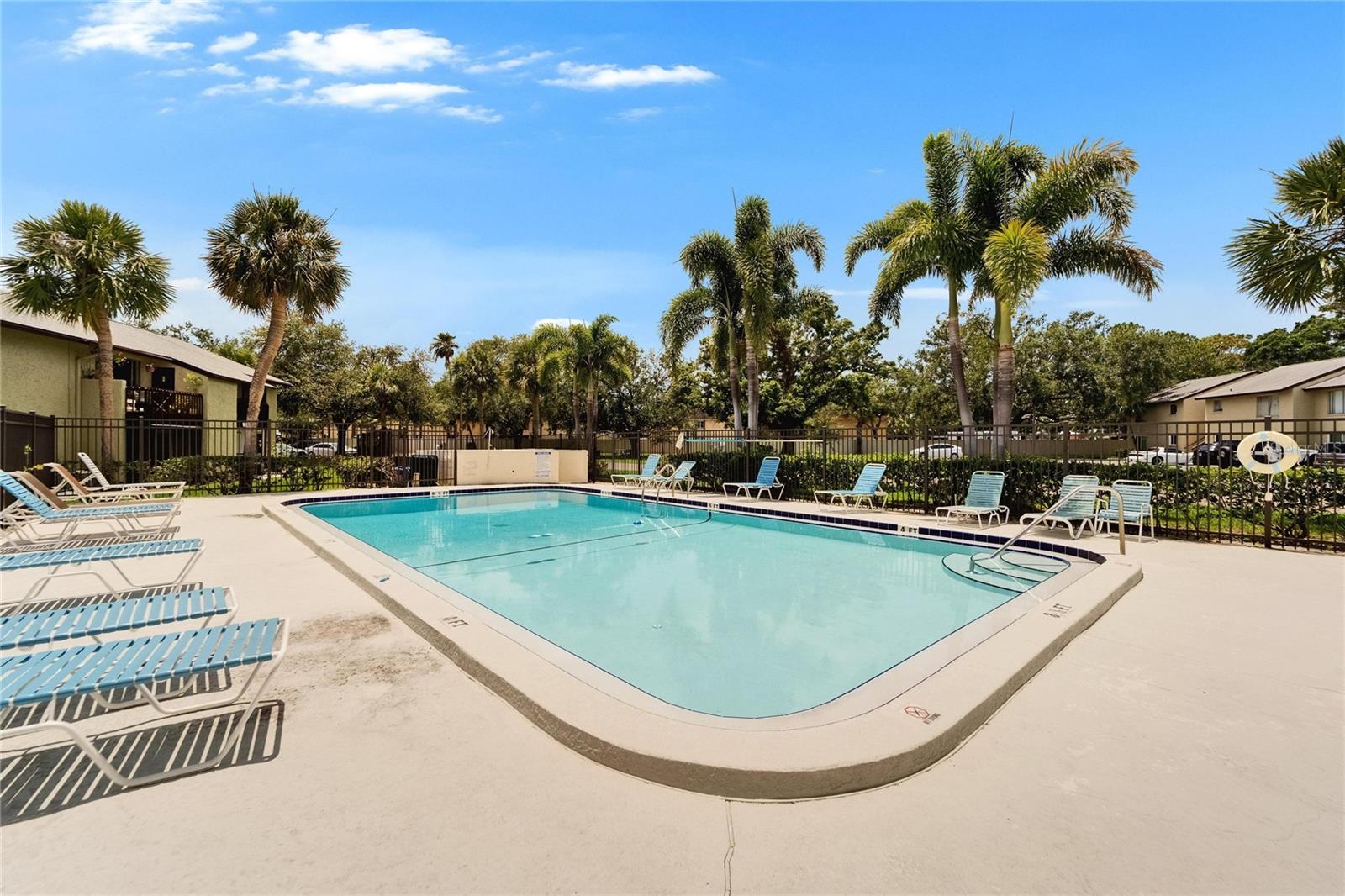 TB8462113 Property Photo