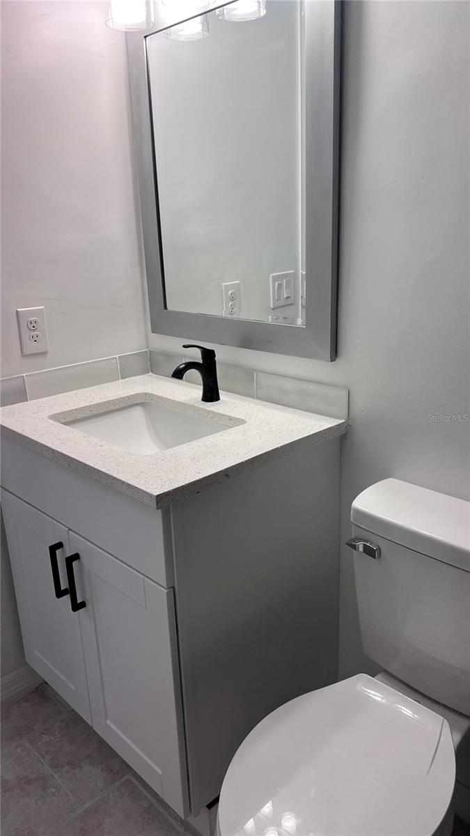 W7881872 Property Photo