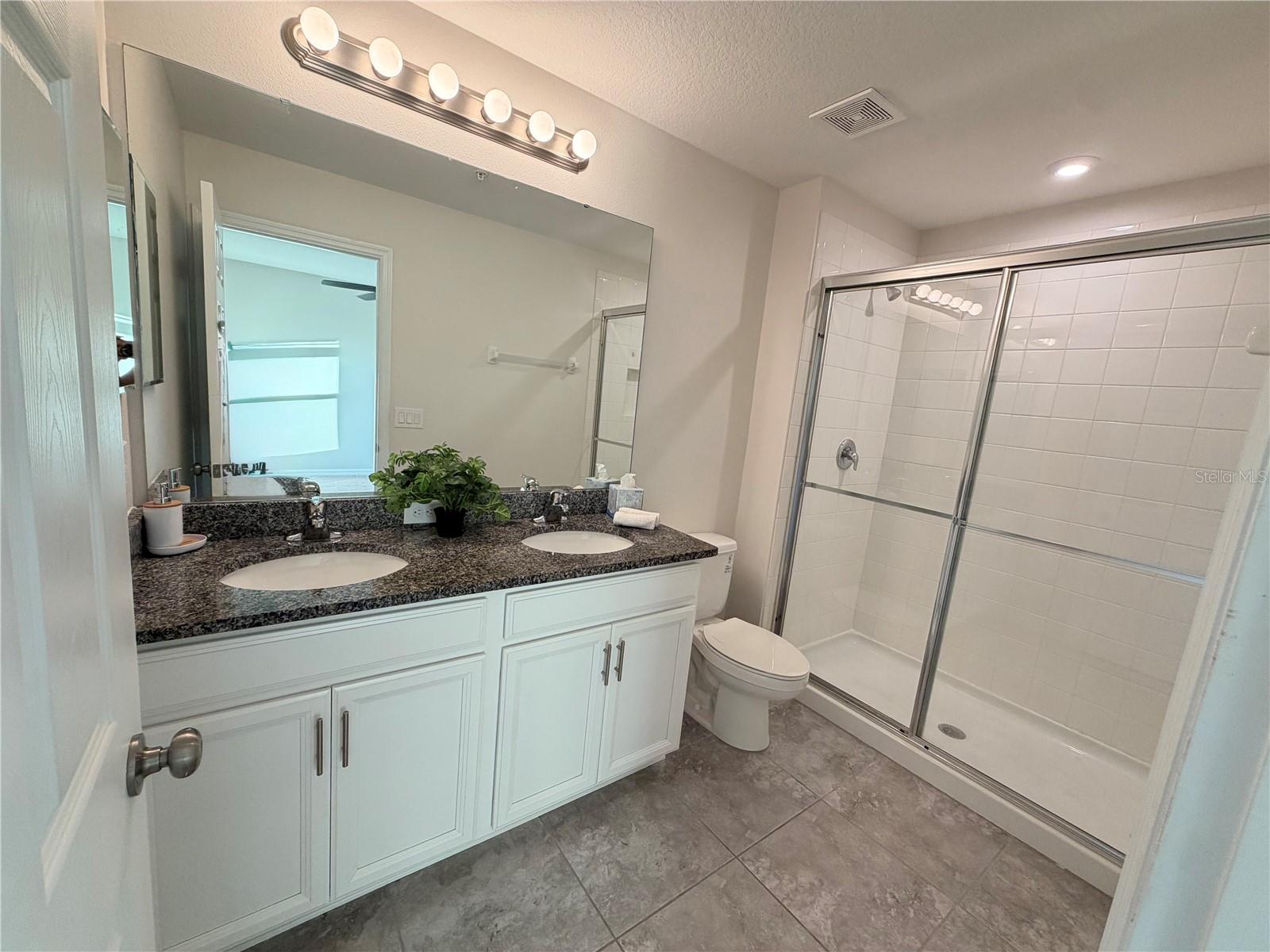 10560 SALT GROVE ST, ORLANDO, FL, 32824