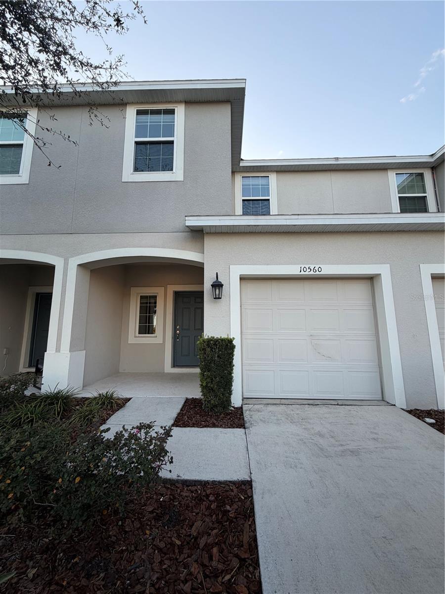 10560 SALT GROVE ST, ORLANDO, FL, 32824