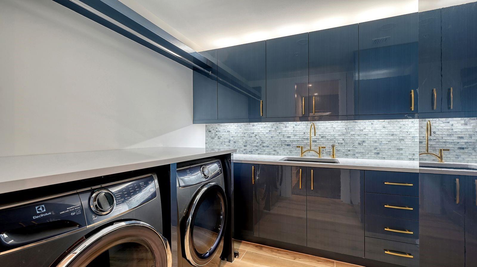 A4677354 Property Photo