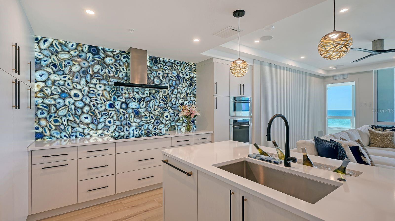 A4677354 Property Photo