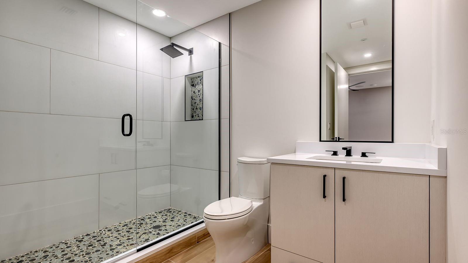 A4677354 Property Photo