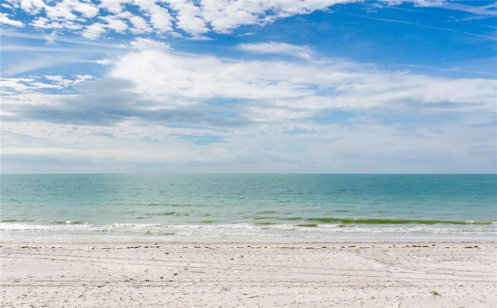 TB8462168 Property Photo