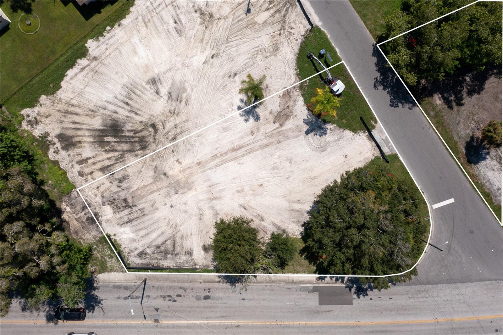 TB8462171 Property Photo