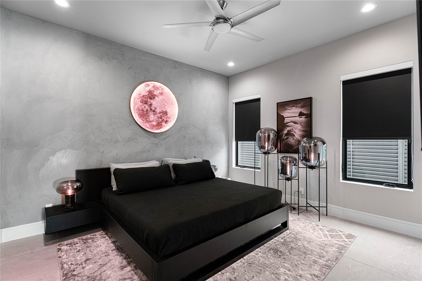 TB8462171 Property Photo