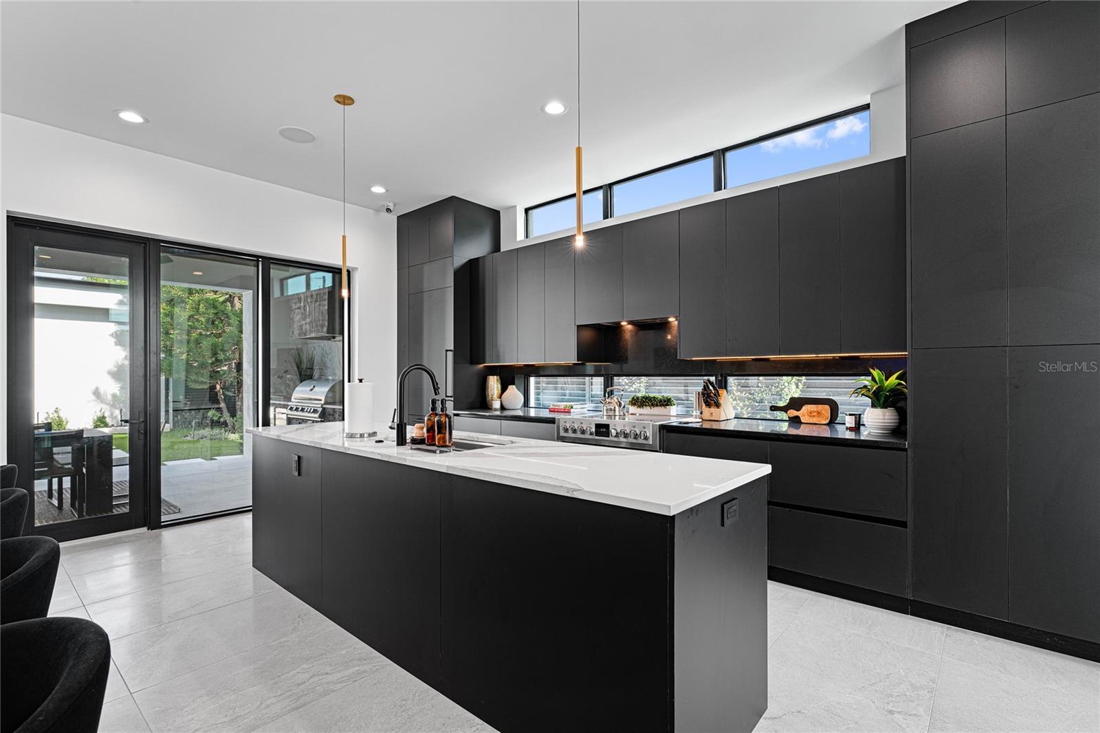 TB8462171 Property Photo