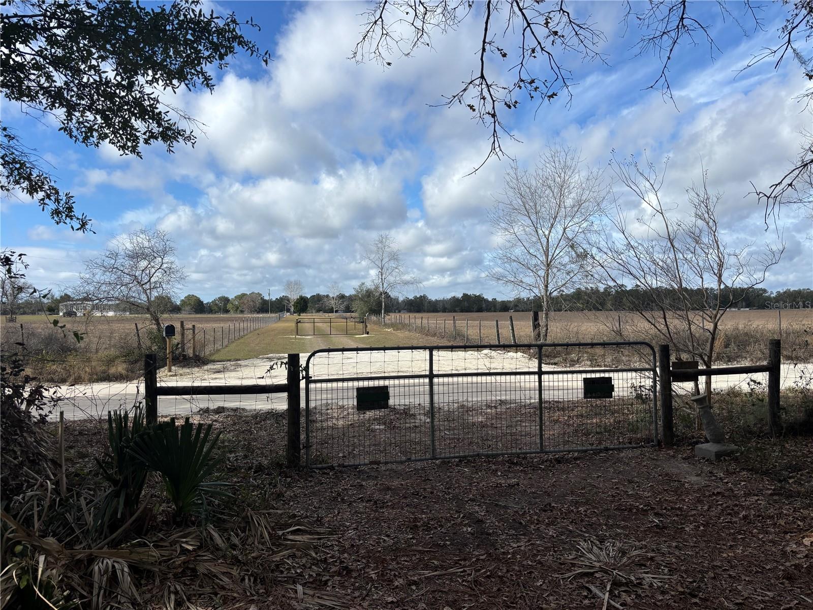 O6372005 Property Photo