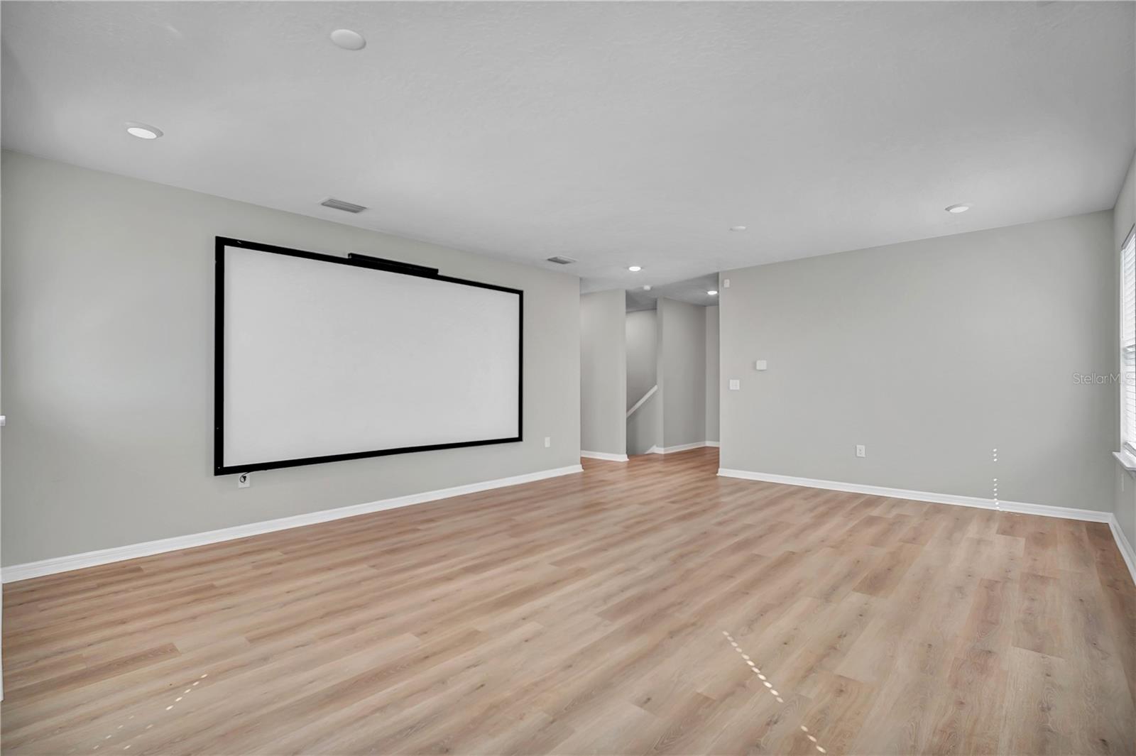 32975 SAND CREEK DR, WESLEY CHAPEL, FL, 33543