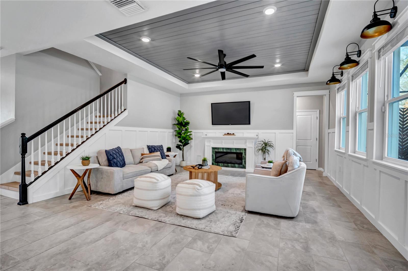 32975 SAND CREEK DR, WESLEY CHAPEL, FL, 33543