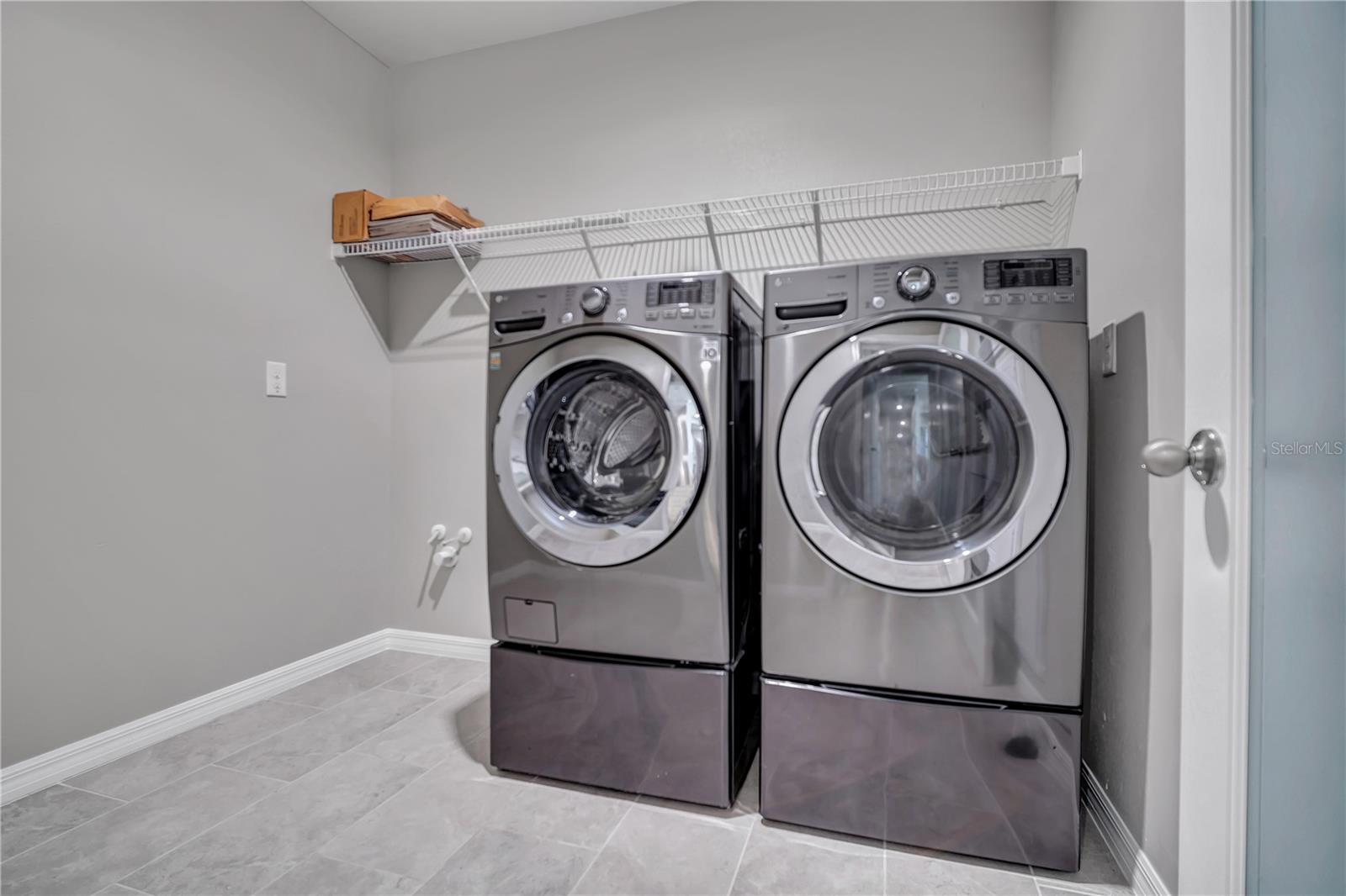 32975 SAND CREEK DR, WESLEY CHAPEL, FL, 33543