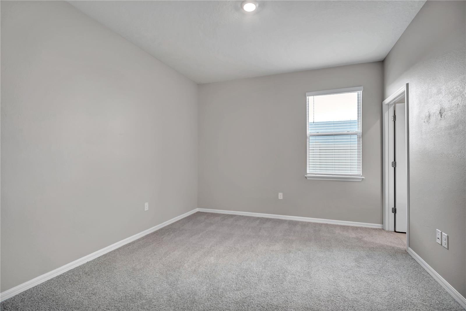 32975 SAND CREEK DR, WESLEY CHAPEL, FL, 33543