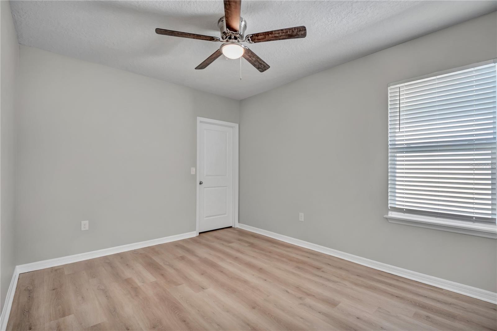 32975 SAND CREEK DR, WESLEY CHAPEL, FL, 33543