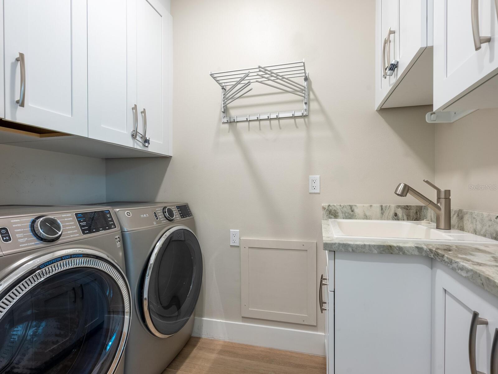 A4677378 Property Photo