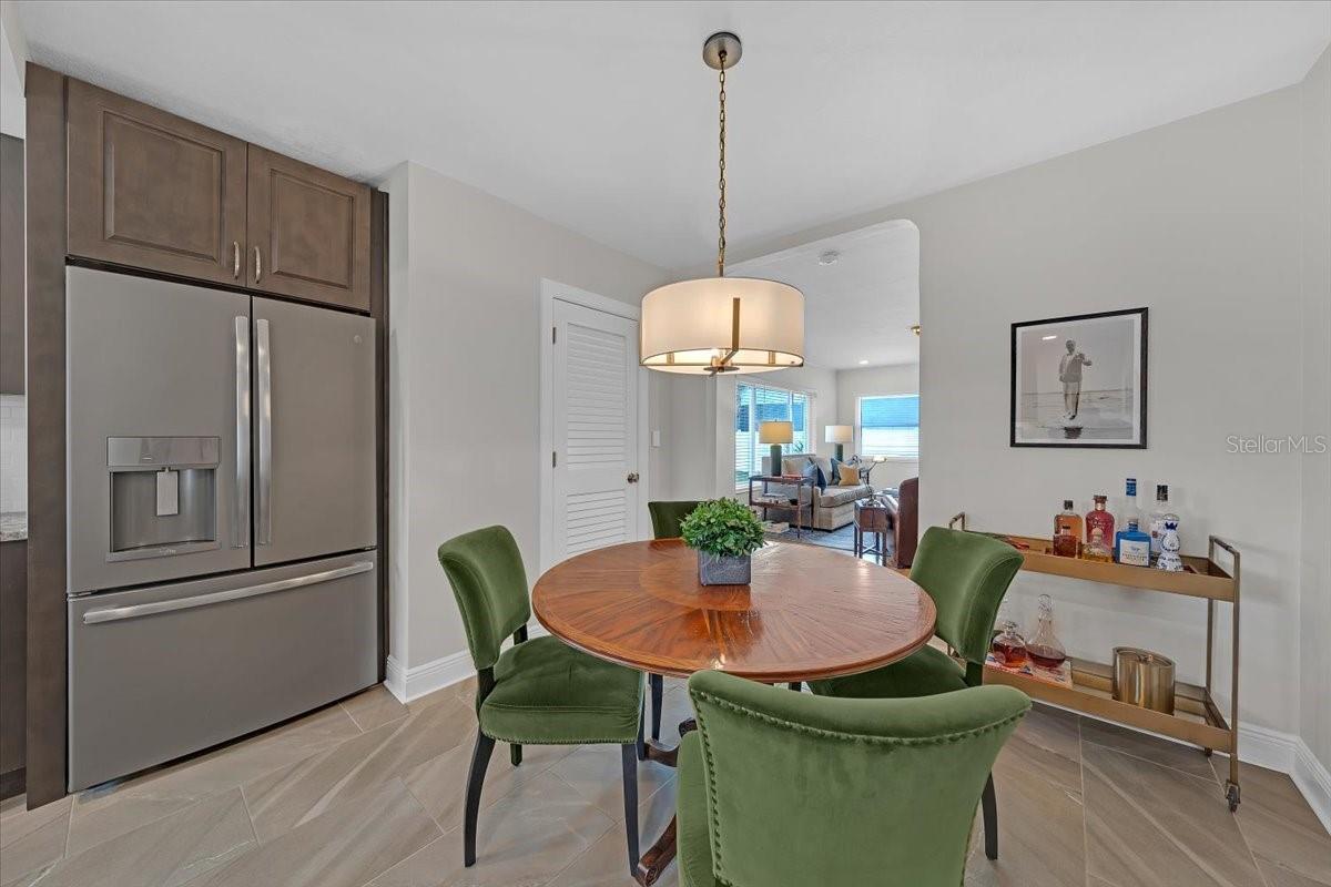 TB8462246 Property Photo