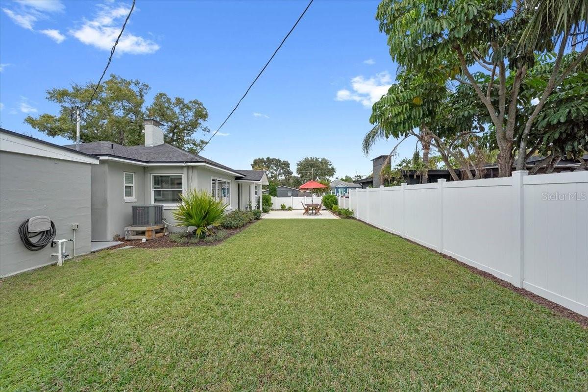 TB8462246 Property Photo