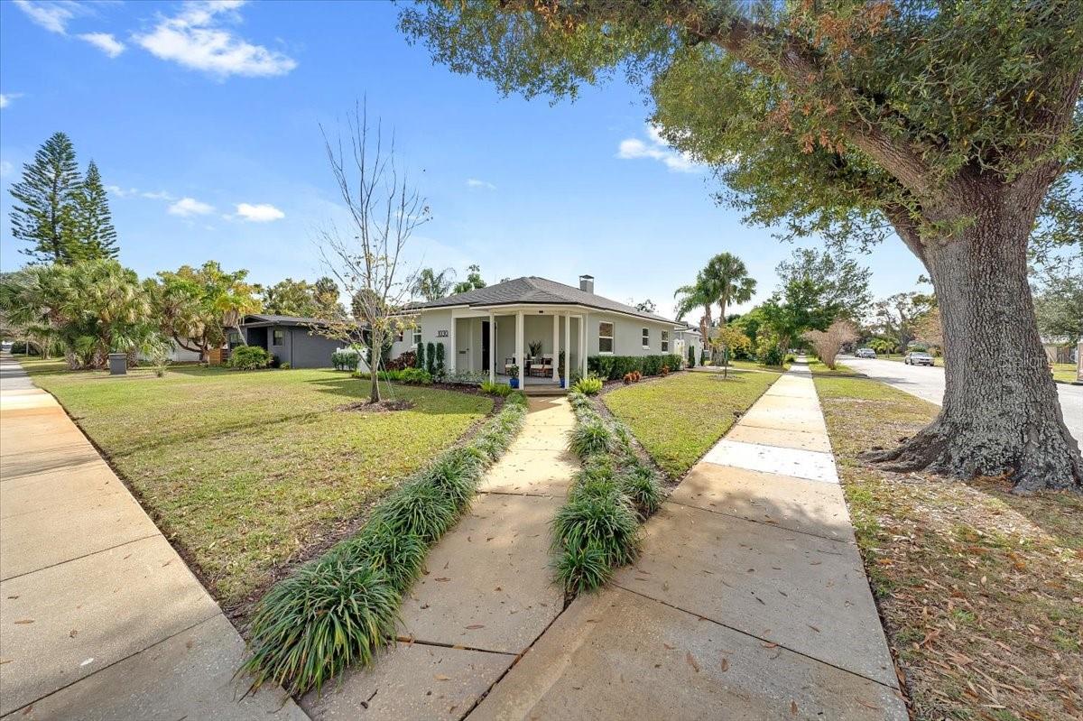 TB8462246 Property Photo