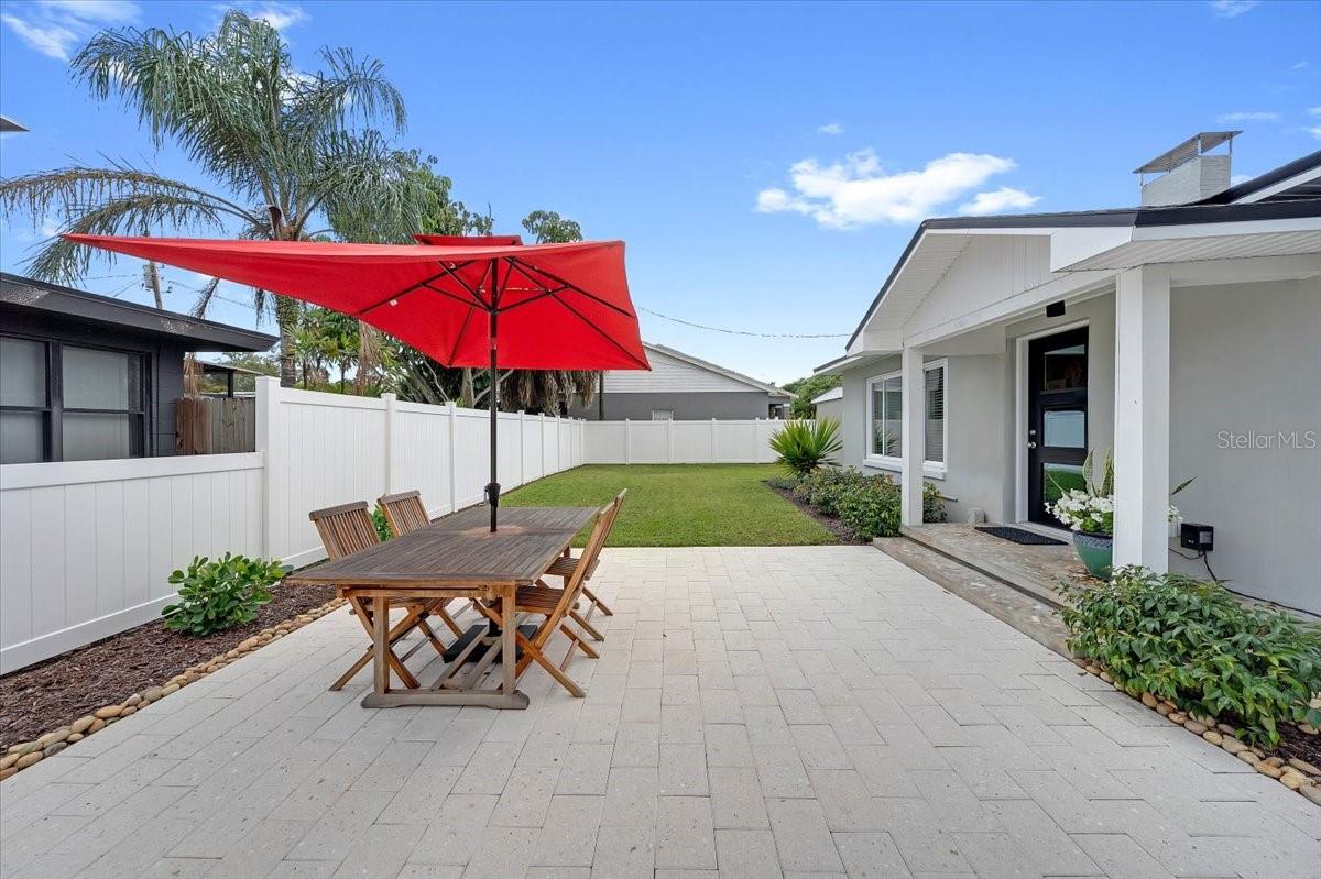 TB8462246 Property Photo