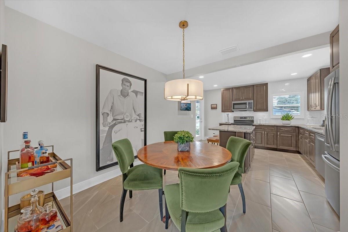 TB8462246 Property Photo