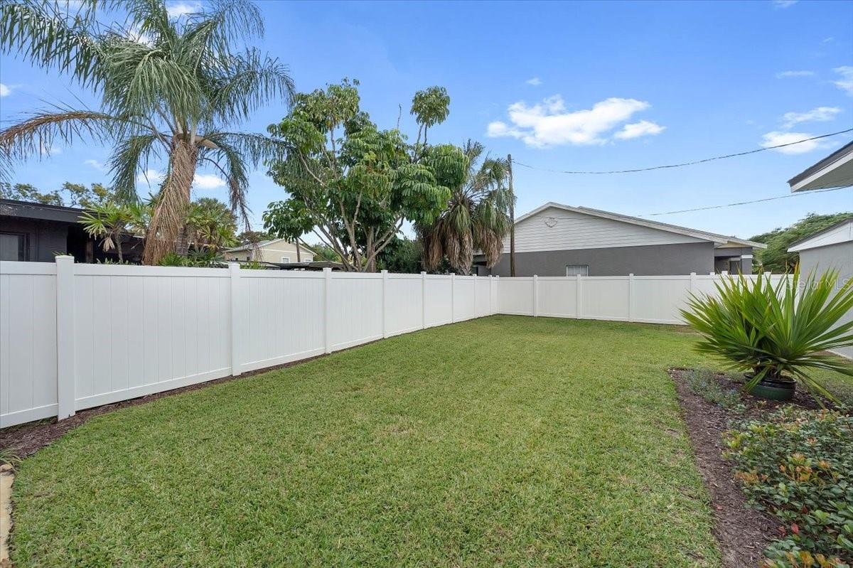 TB8462246 Property Photo