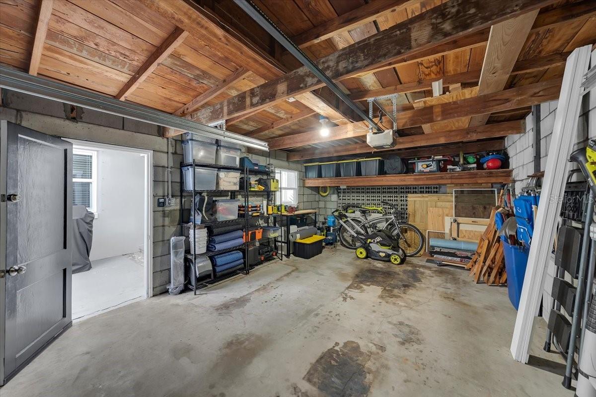 TB8462246 Property Photo