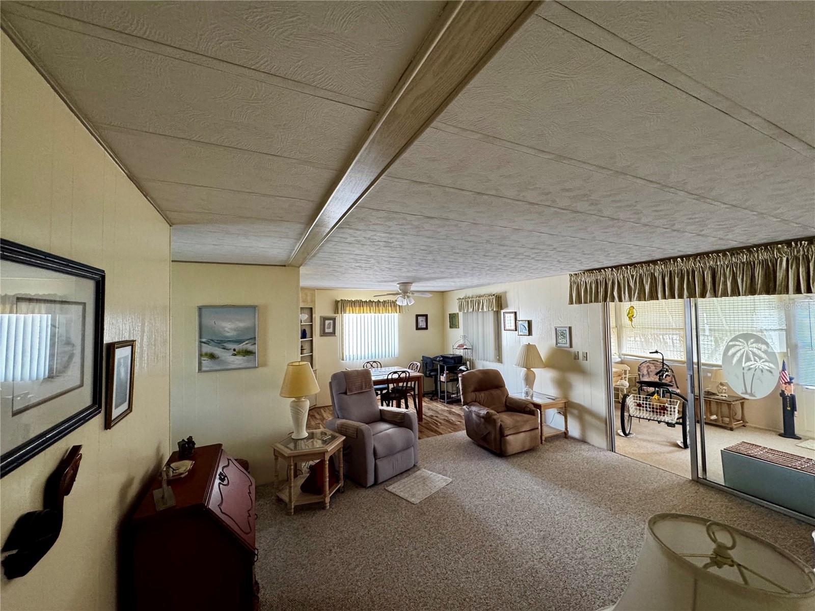 A4677381 Property Photo