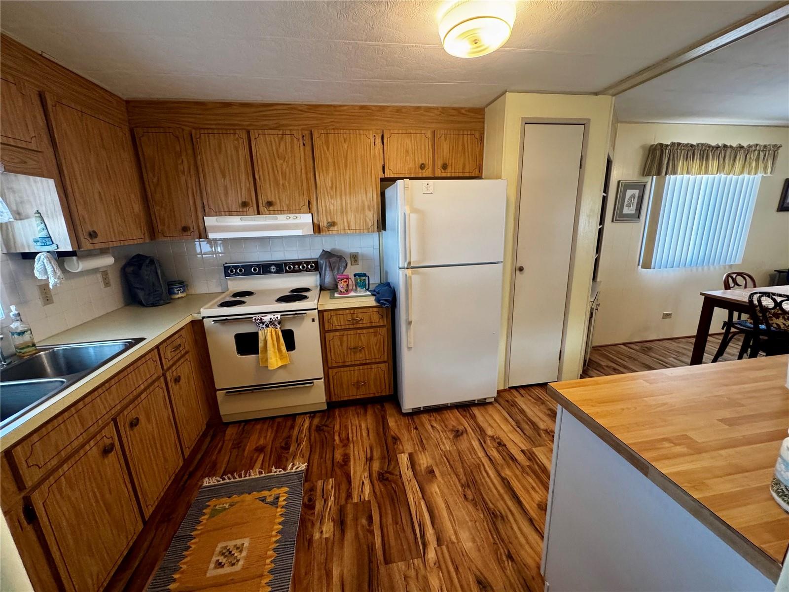 A4677381 Property Photo