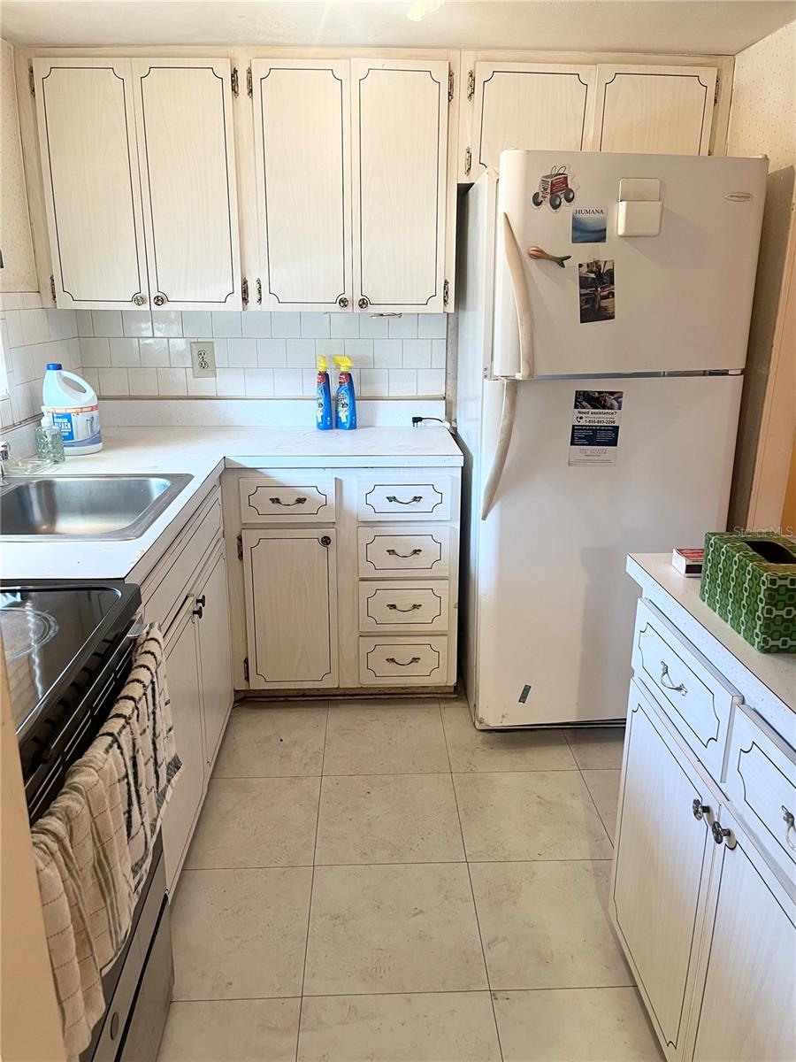 A4677389 Property Photo