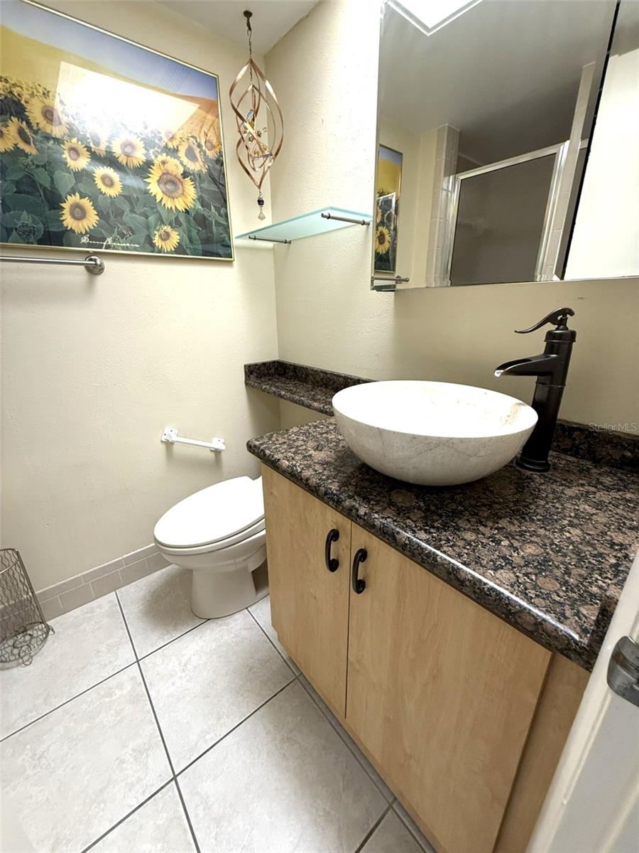 W7881881 Property Photo