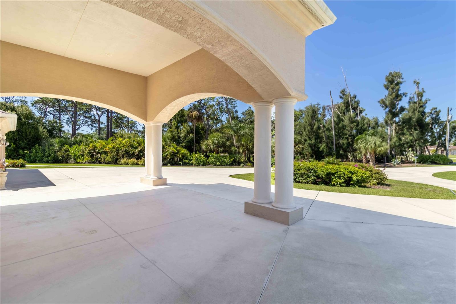 N6142254 Property Photo