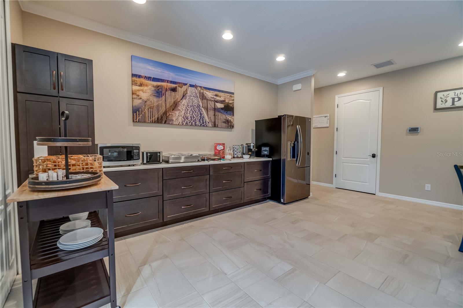 N6142254 Property Photo