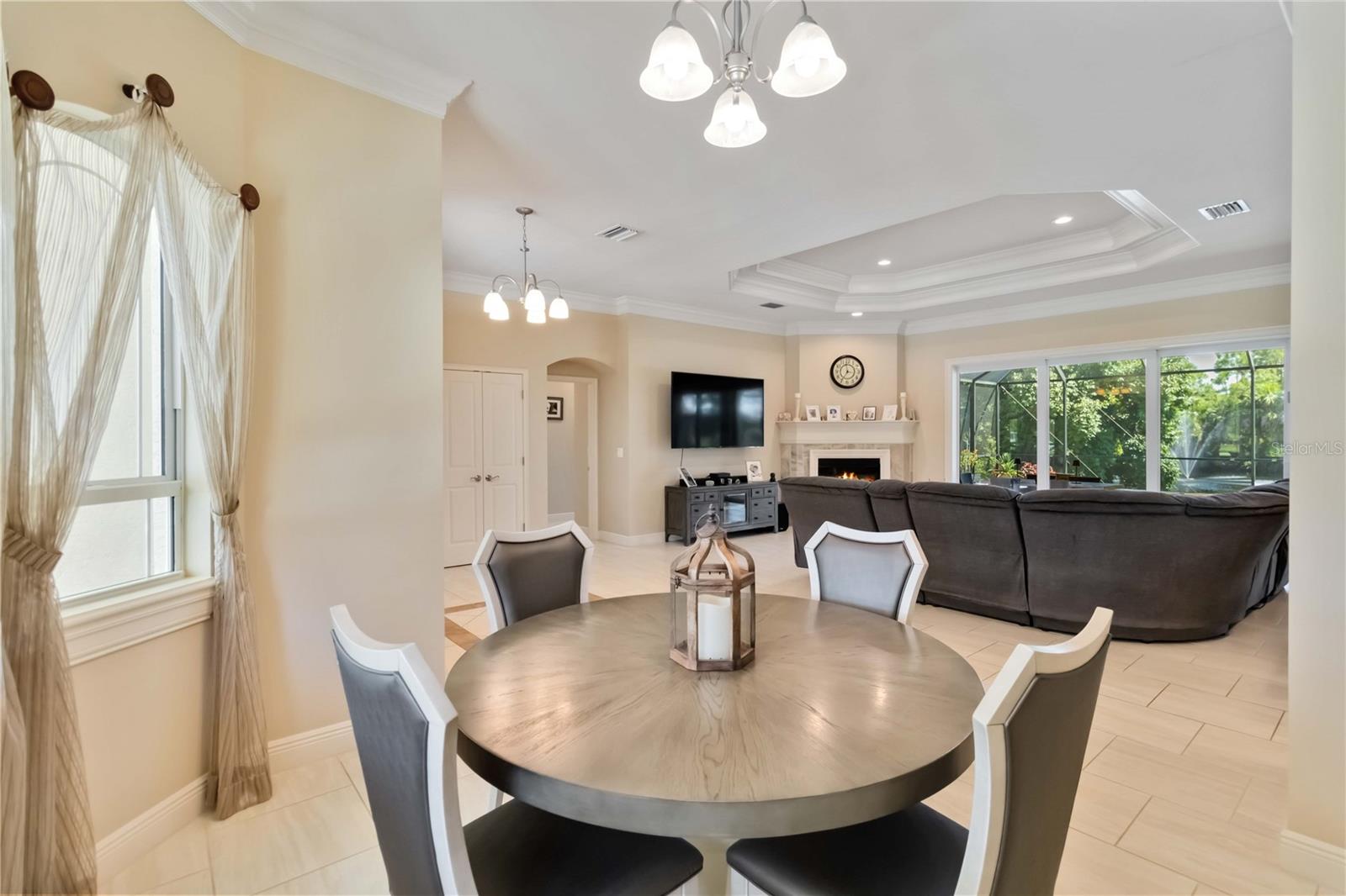 N6142254 Property Photo