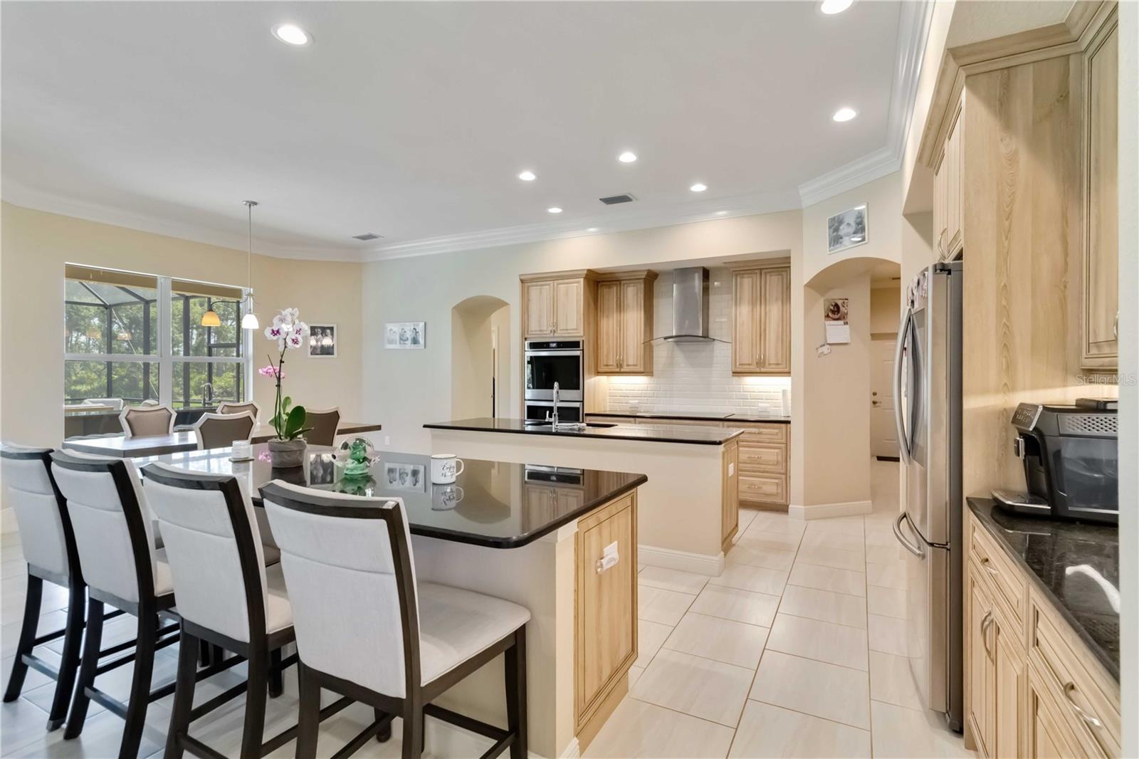 N6142254 Property Photo