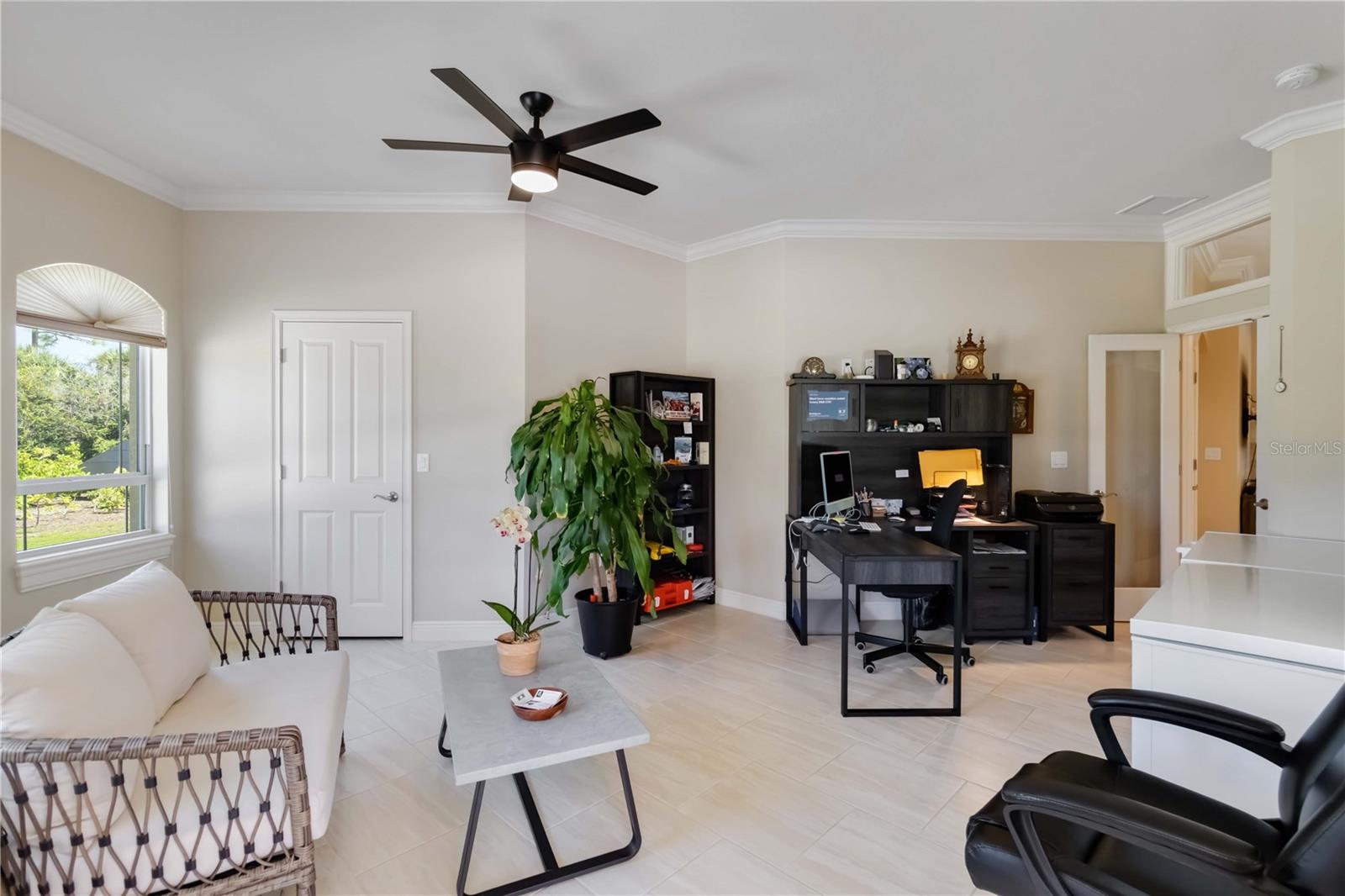 N6142254 Property Photo