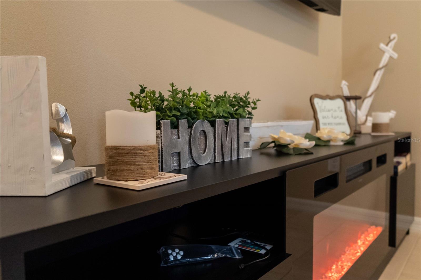 N6142254 Property Photo