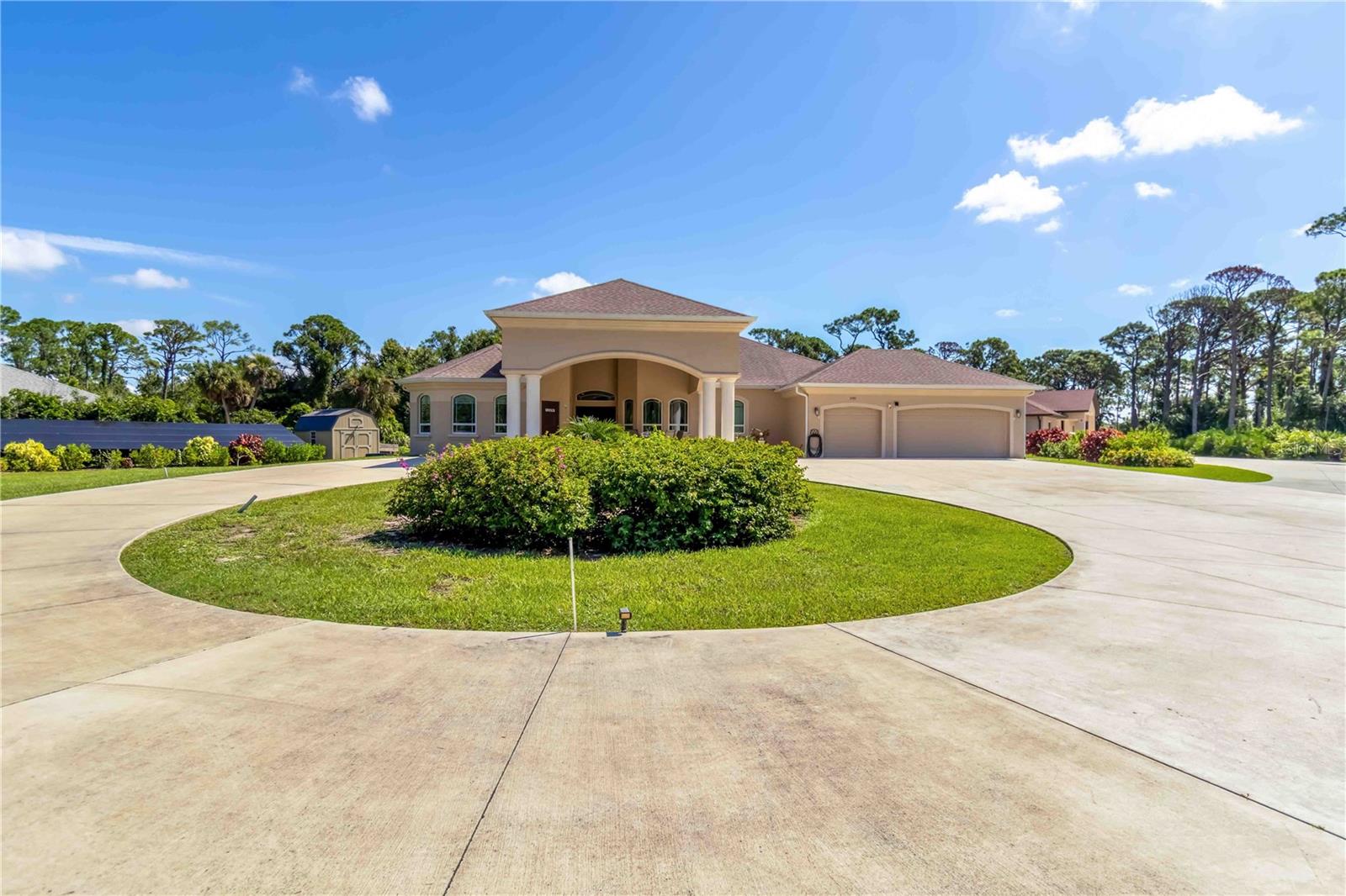 N6142254 Property Photo