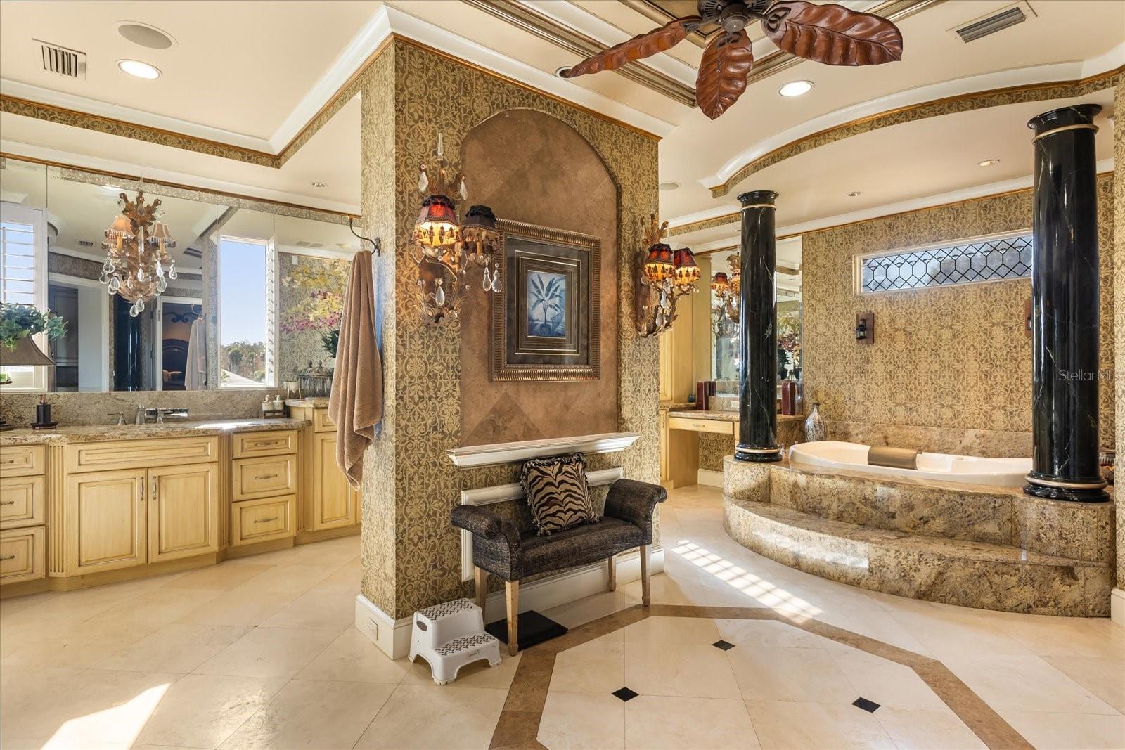 O6372088 Property Photo