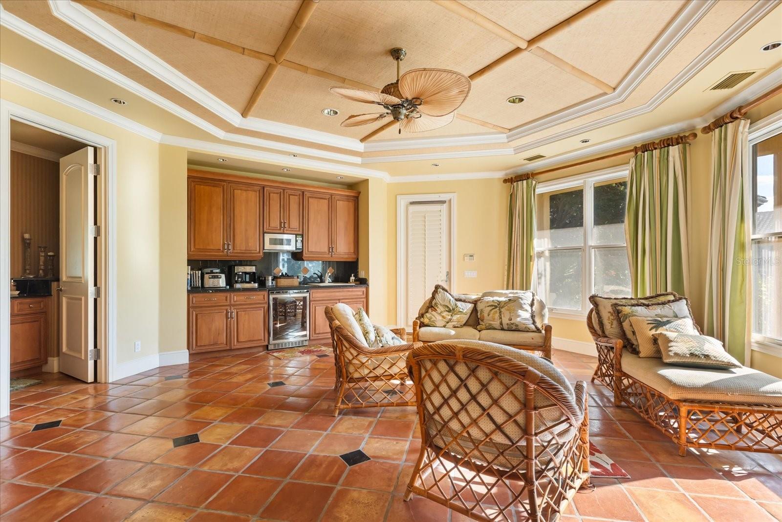 O6372088 Property Photo