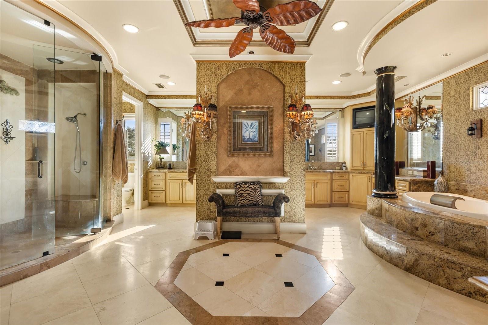 O6372088 Property Photo