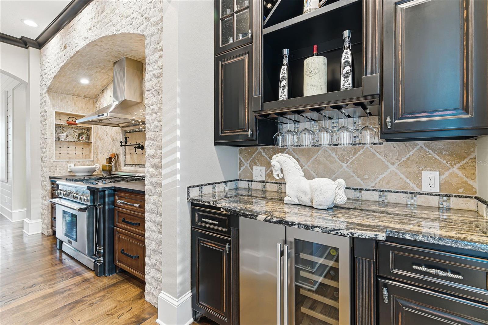 FC315144 Property Photo