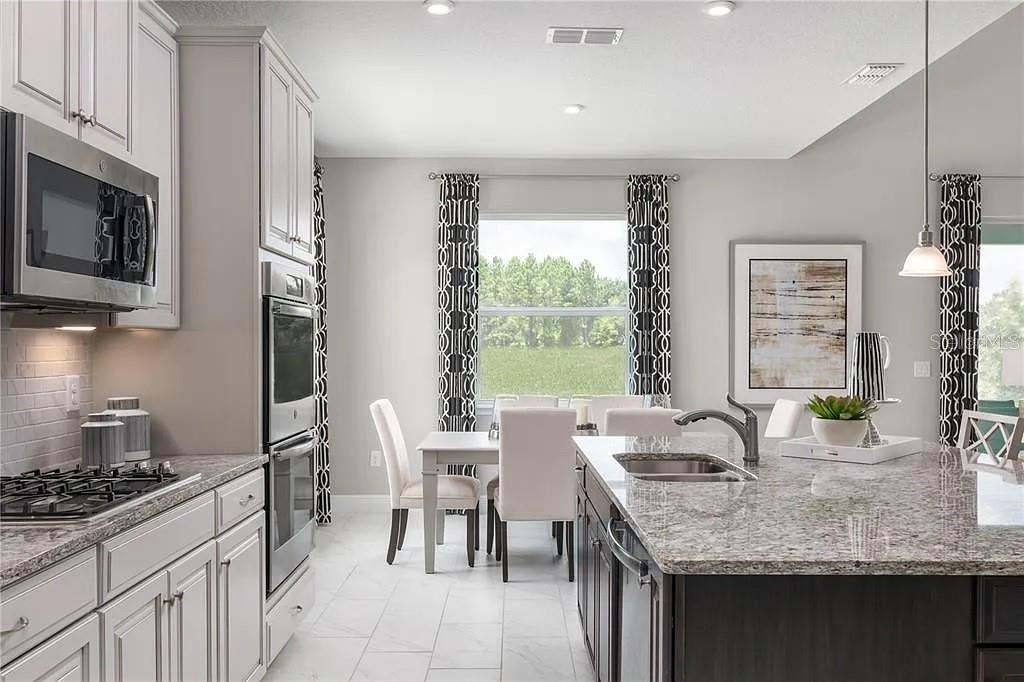 3796 ISLE ROYAL PL, APOPKA, FL, 32712