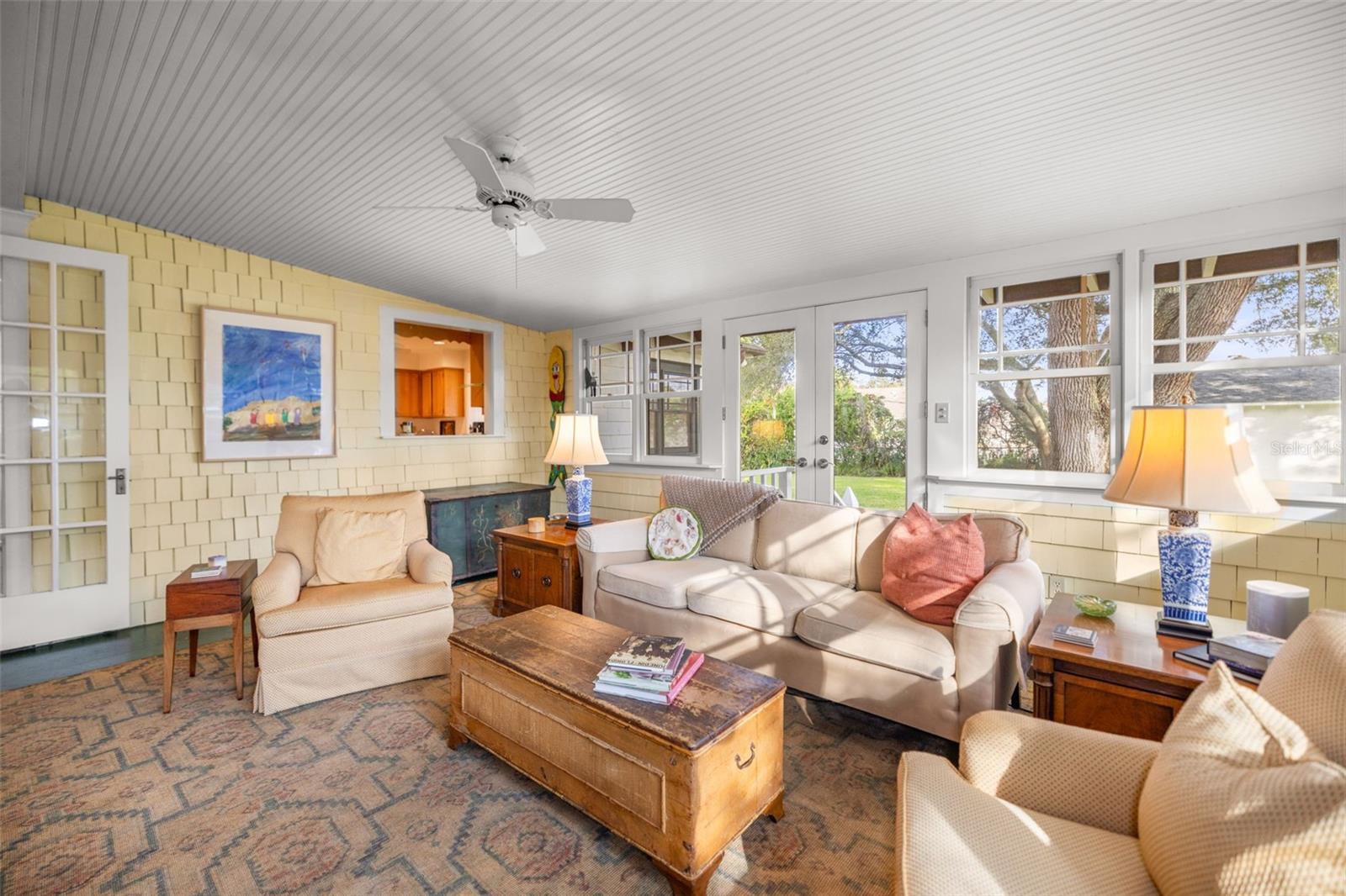 TB8462308 Property Photo