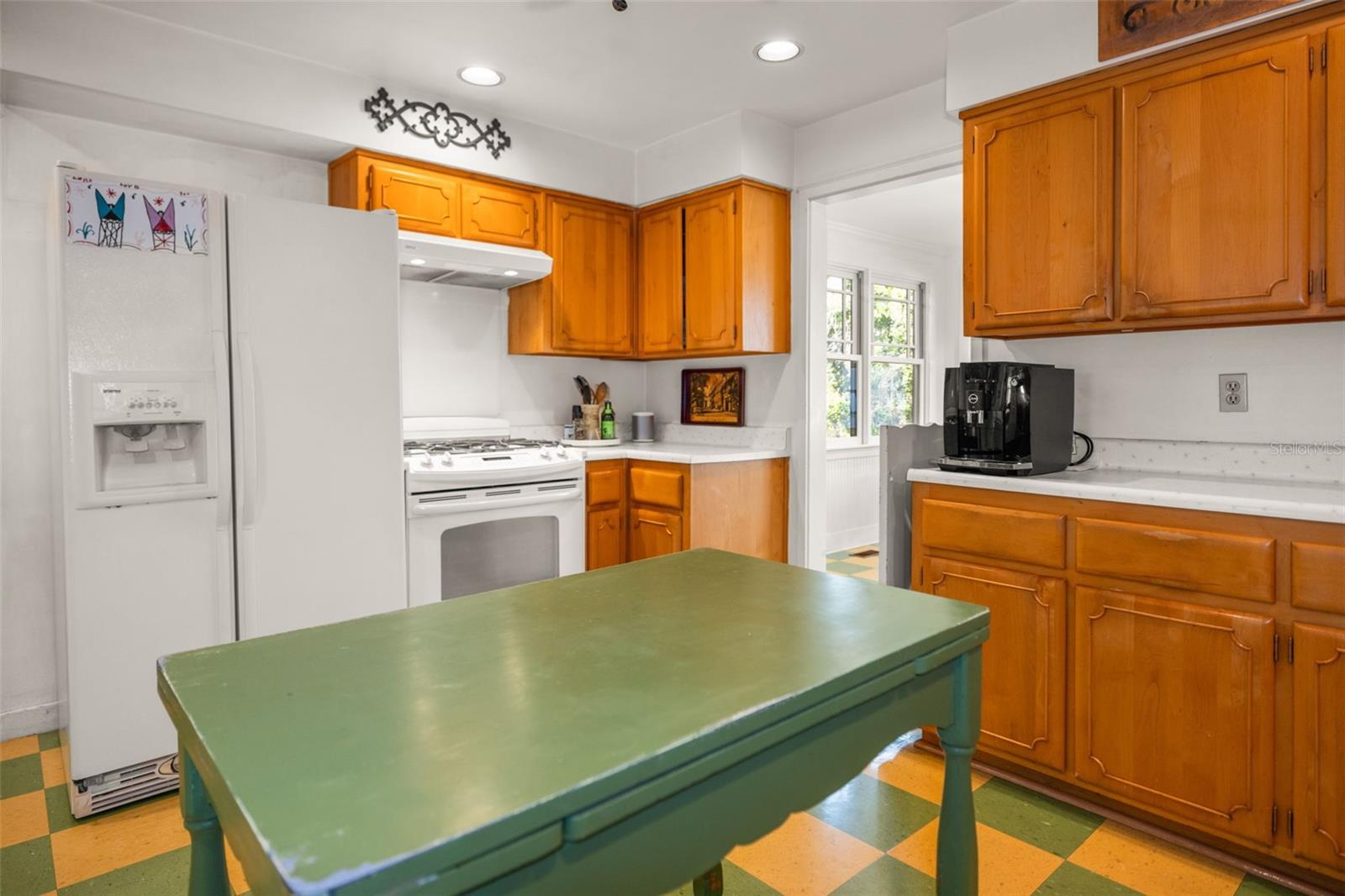 TB8462308 Property Photo