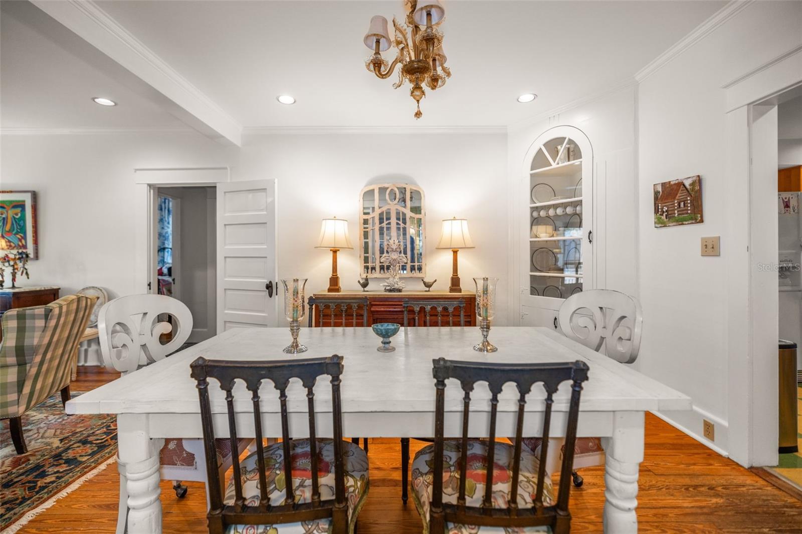 TB8462308 Property Photo