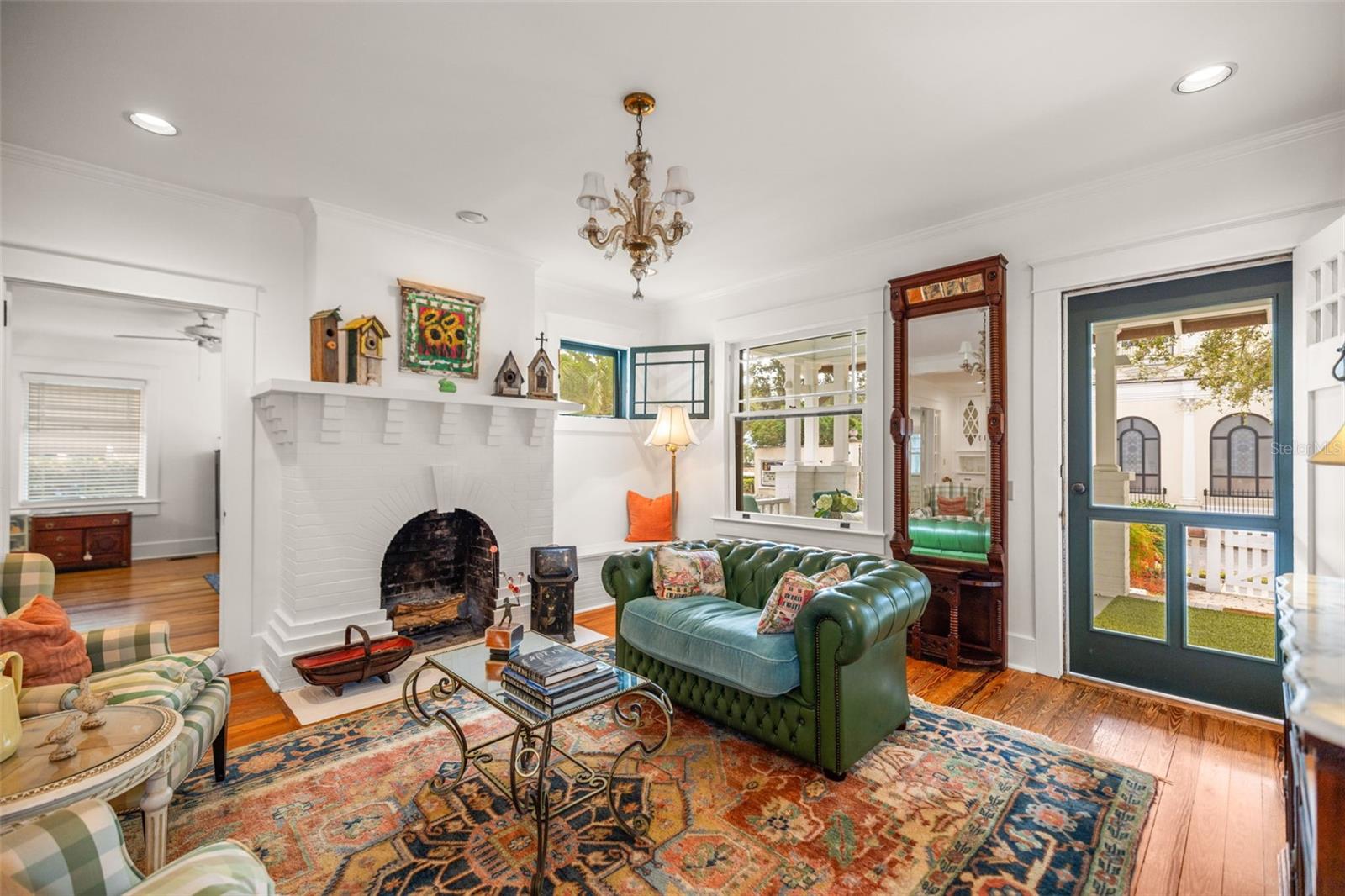 TB8462308 Property Photo