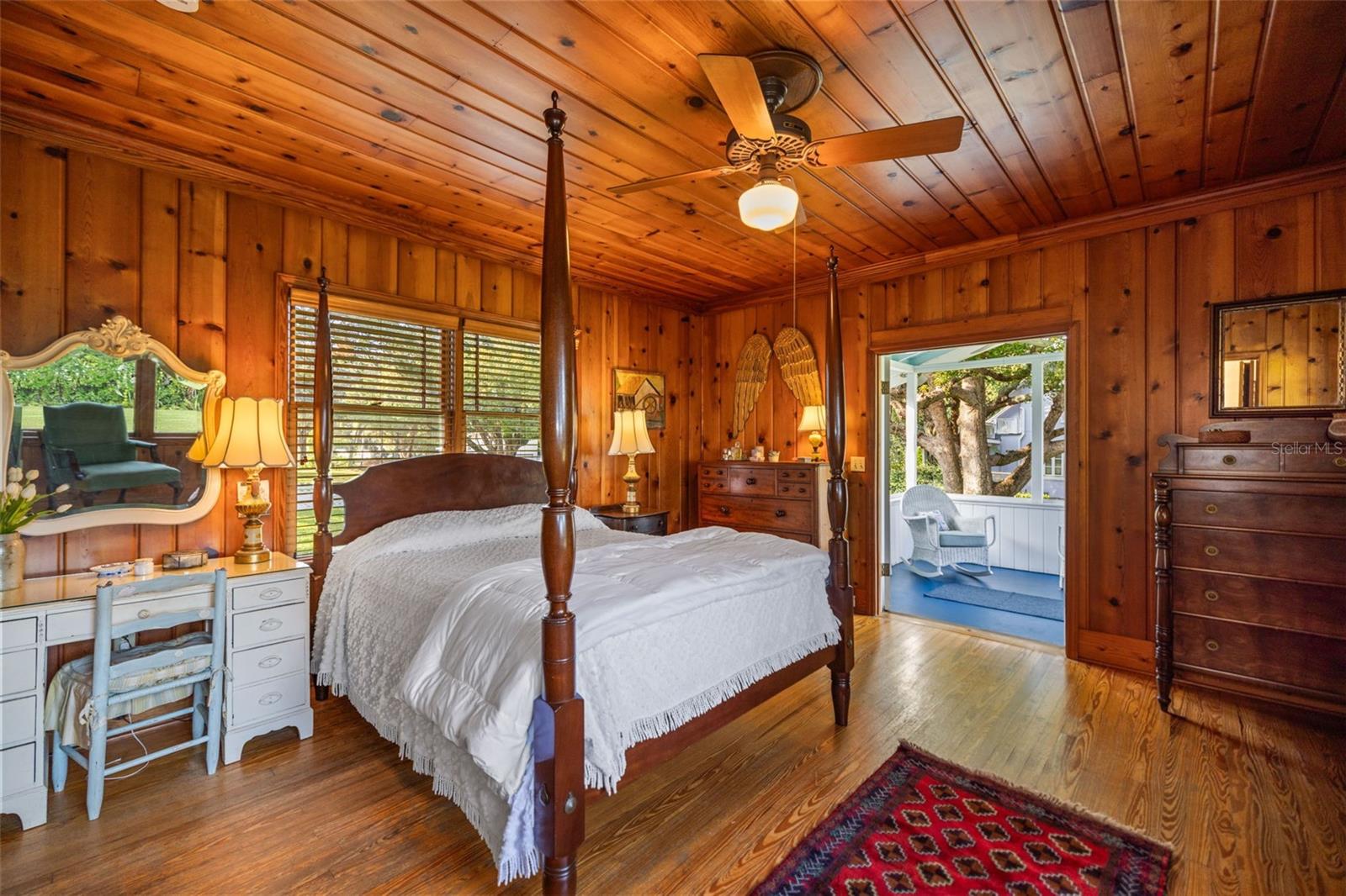 TB8462308 Property Photo