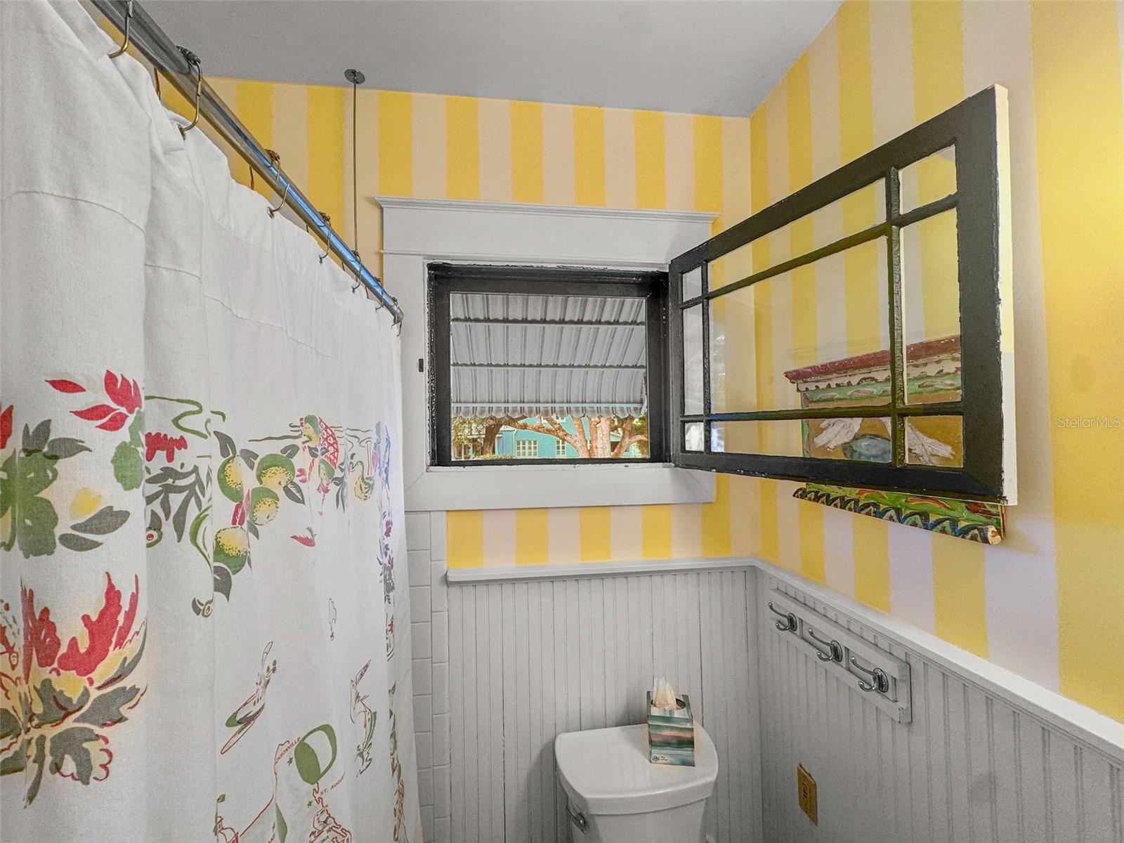 TB8462308 Property Photo